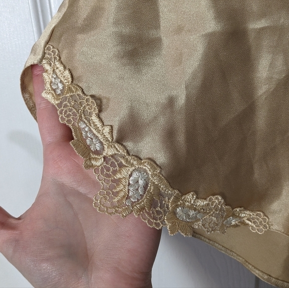 Vintage 80s‎ St. Michael Marks & Spencer Gold Satin Cami/Shorts Set - RARE SET - Picture 9 of 13